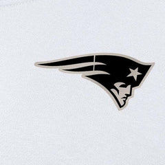New England Patriots Antigua Women's Victory Pullover Sweatshirt - White Pullover