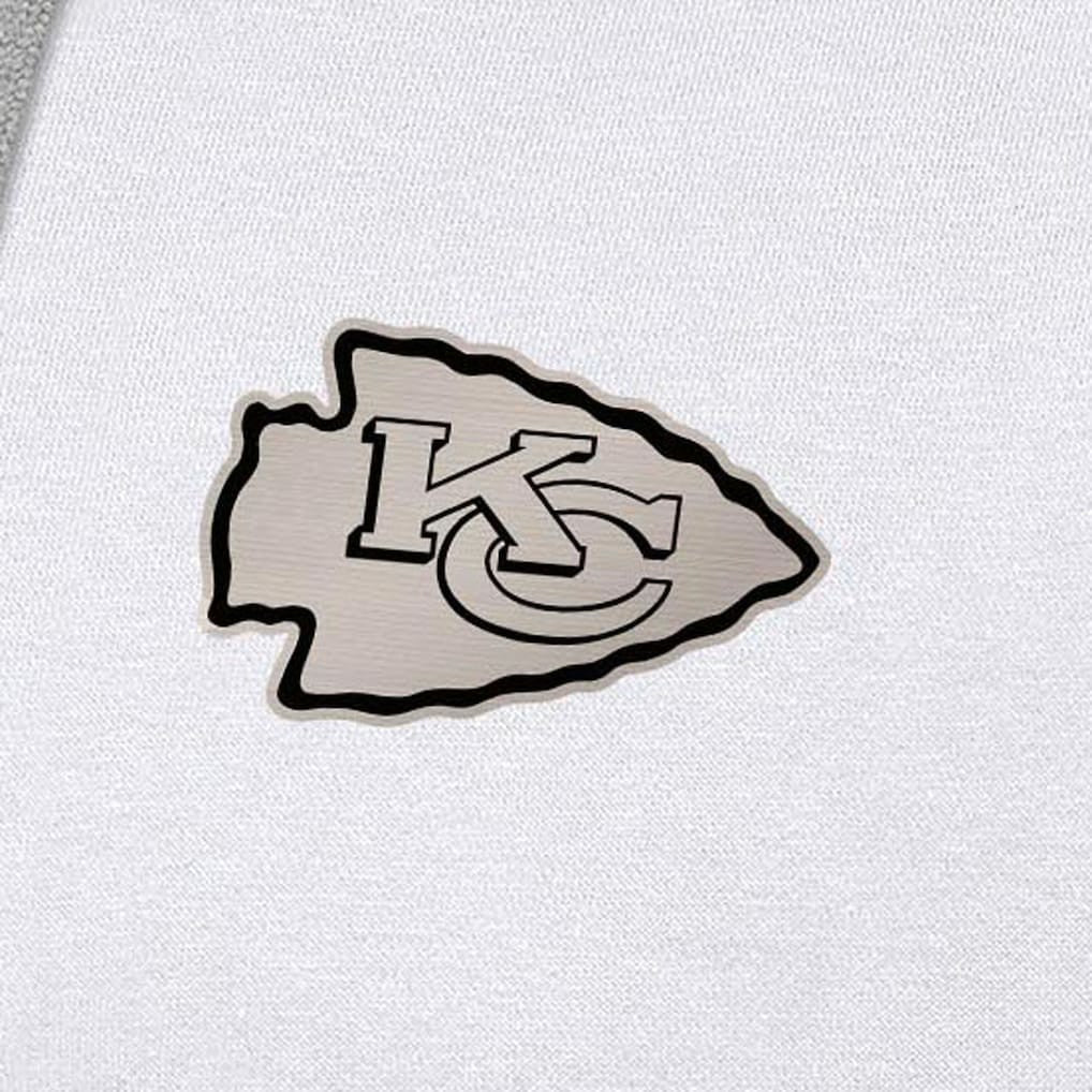 Kansas City Chiefs Antigua Brushed Carbon Victory Pullover Hoodie - White Hoodies