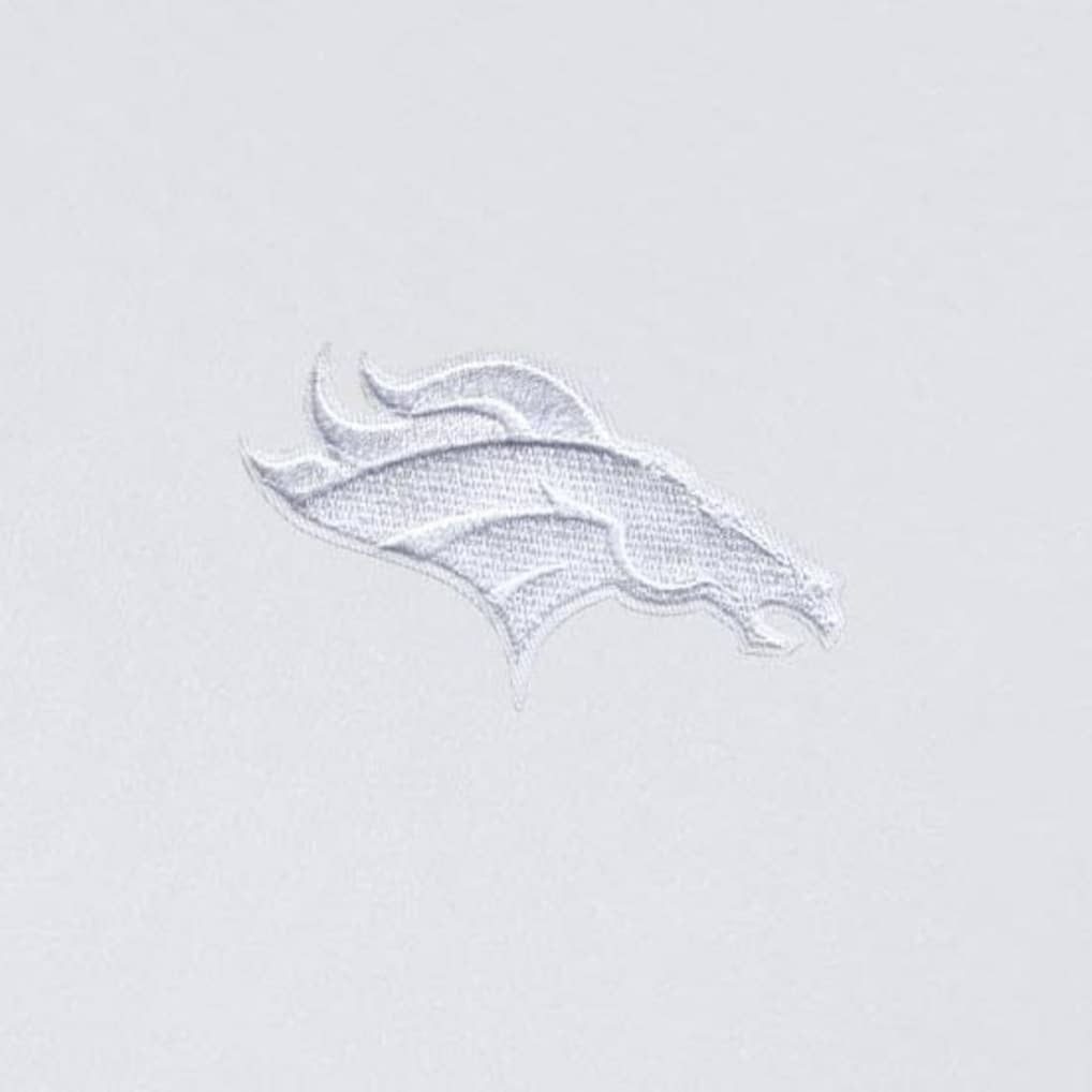 Denver Broncos Antigua Intent Quarter-Zip Jacket - White Jackets