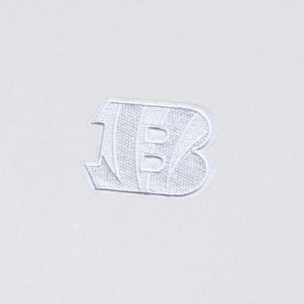 Cincinnati Bengals Antigua Intent Quarter-Zip Top - White Tops