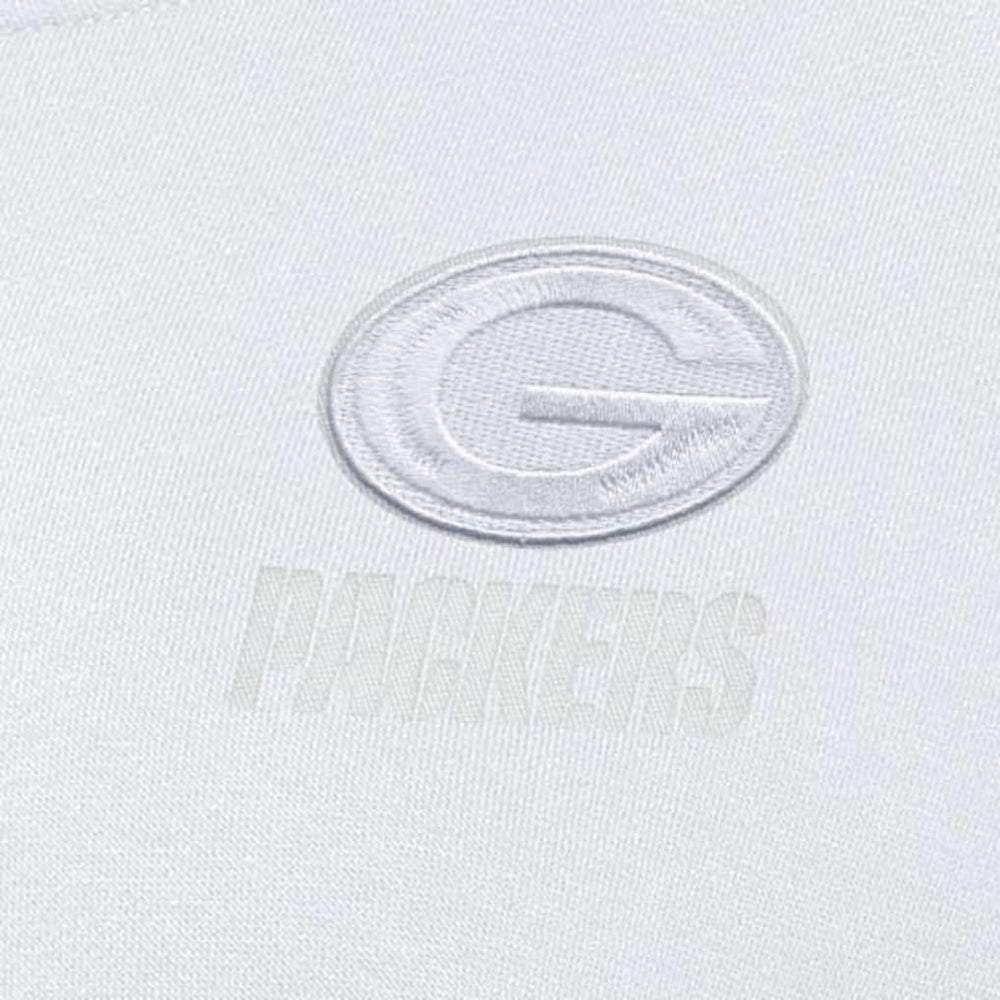 Green Bay Packers Antigua Women's Victory Crew Pullover Sweatshirt - White Pullover