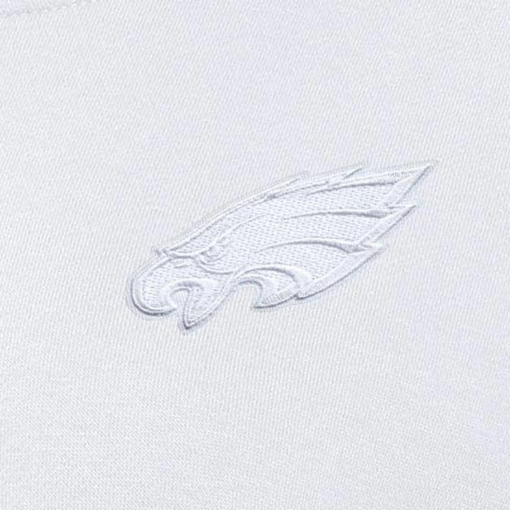 Philadelphia Eagles Antigua Women's Victory Crew Pullover Sweatshirt - White Pullover