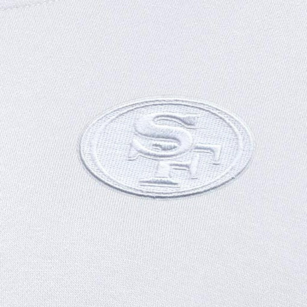 San Francisco 49ers Antigua Women's Victory Crew Pullover Sweatshirt - White Pullover