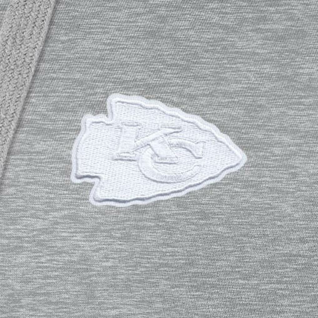 Kansas City Chiefs Antigua Women's Victory Pullover Hoodie - Heather Gray Hoodies