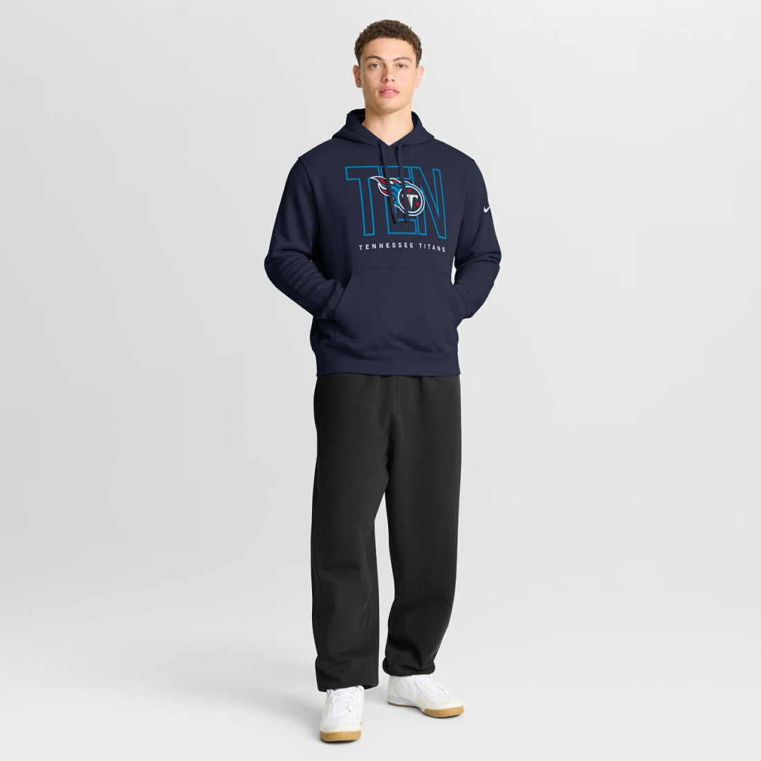 Tennessee Titans Busted Play Club Fleece Pullover Hoodie - Navy Hoodies