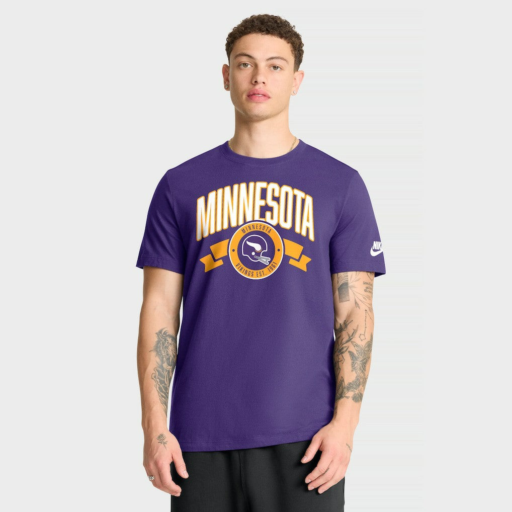 Minnesota Vikings Rewind Front and Back Hit Essential T-Shirt - Purple T-shirts