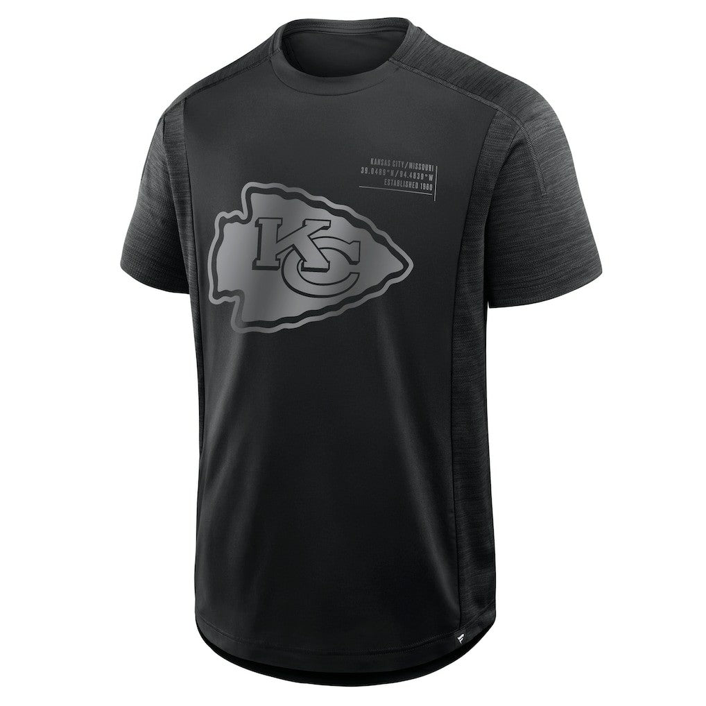 Kansas City Chiefs Deceptive Juke T-Shirt - Black T-shirts