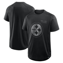 Pittsburgh Steelers Deceptive Juke T-Shirt - Black T-shirts