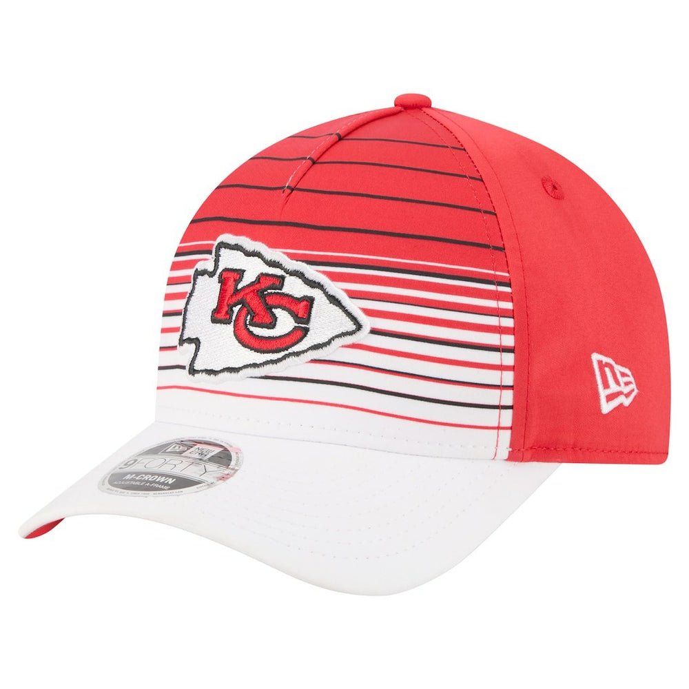 Kansas City Chiefs New Era Adventure Gradient 9FORTY M-Crown A-Frame Adjustable Hat - White/Red Hats