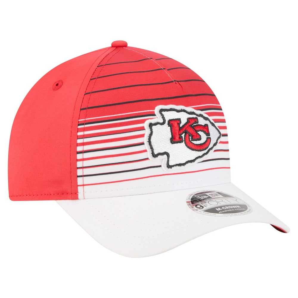 Kansas City Chiefs New Era Adventure Gradient 9FORTY M-Crown A-Frame Adjustable Hat - White/Red Hats