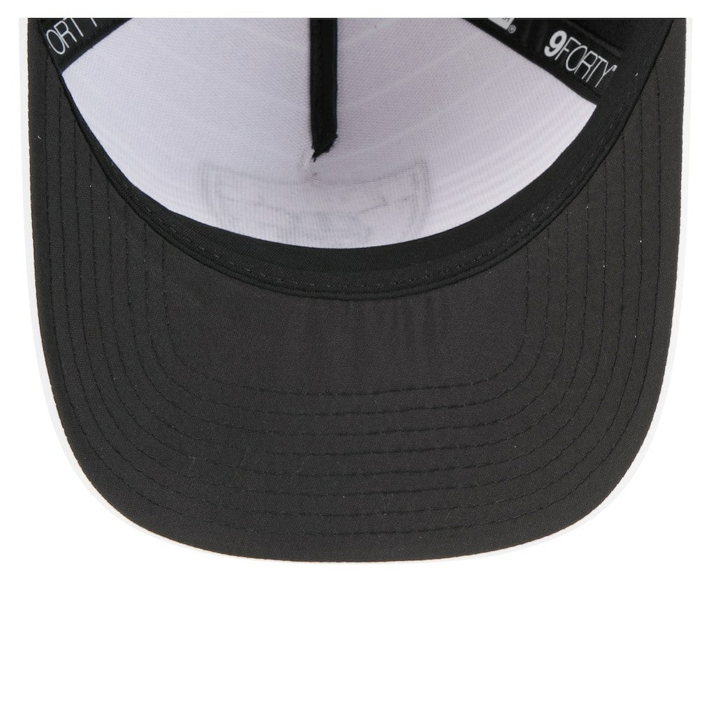Las Vegas Raiders New Era Adventure Gradient 9FORTY M-Crown A-Frame Adjustable Hat - White/Black Hats