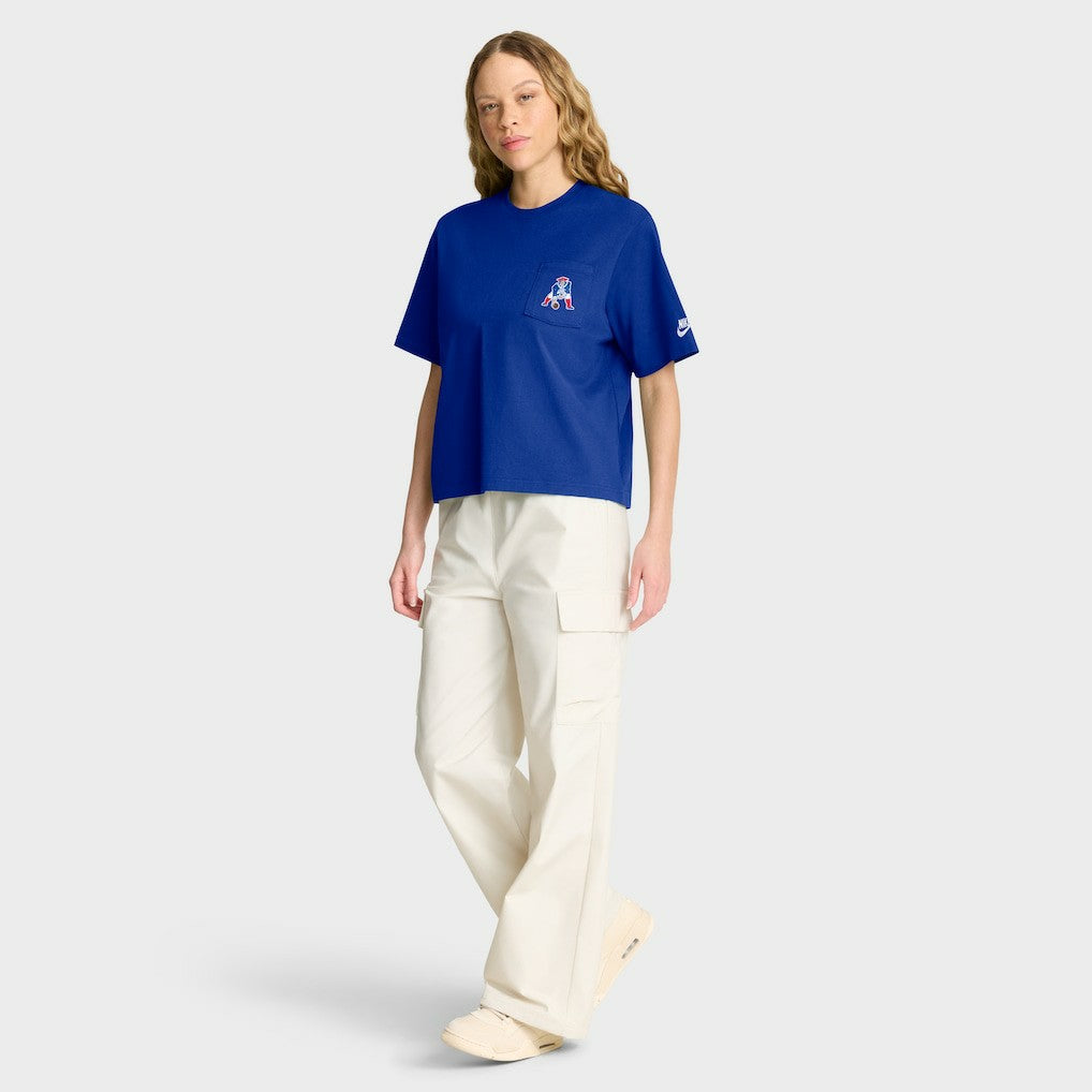 New England Patriots Women's Rewind Pocket Boxy T-Shirt - Royal T-shirts