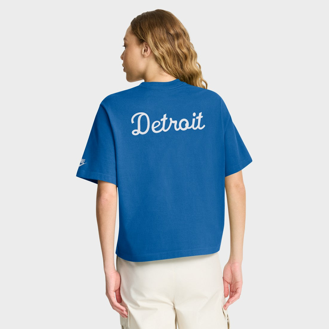 Detroit Lions Women's Rewind Pocket Boxy T-Shirt - Blue T-shirts