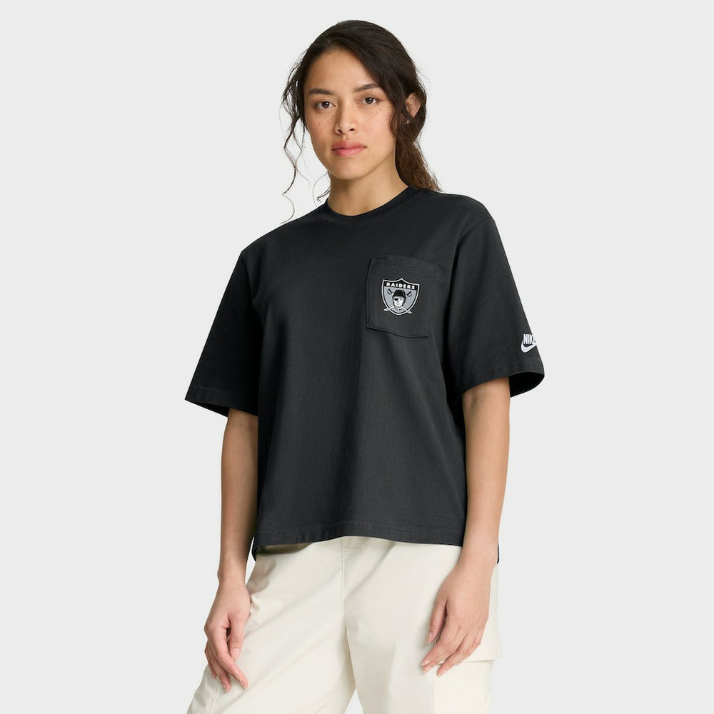 Las Vegas Raiders Women's Rewind Pocket Boxy T-Shirt - Black T-shirts