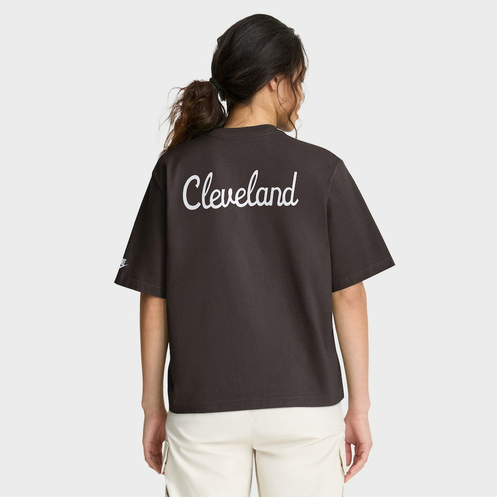 Cleveland Browns Women's Rewind Pocket Boxy T-Shirt - Brown T-shirts