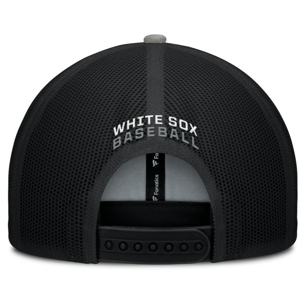 Chicago White Sox Fanatics Cutoff Adjustable Trucker Hat - Black/Gray Hats