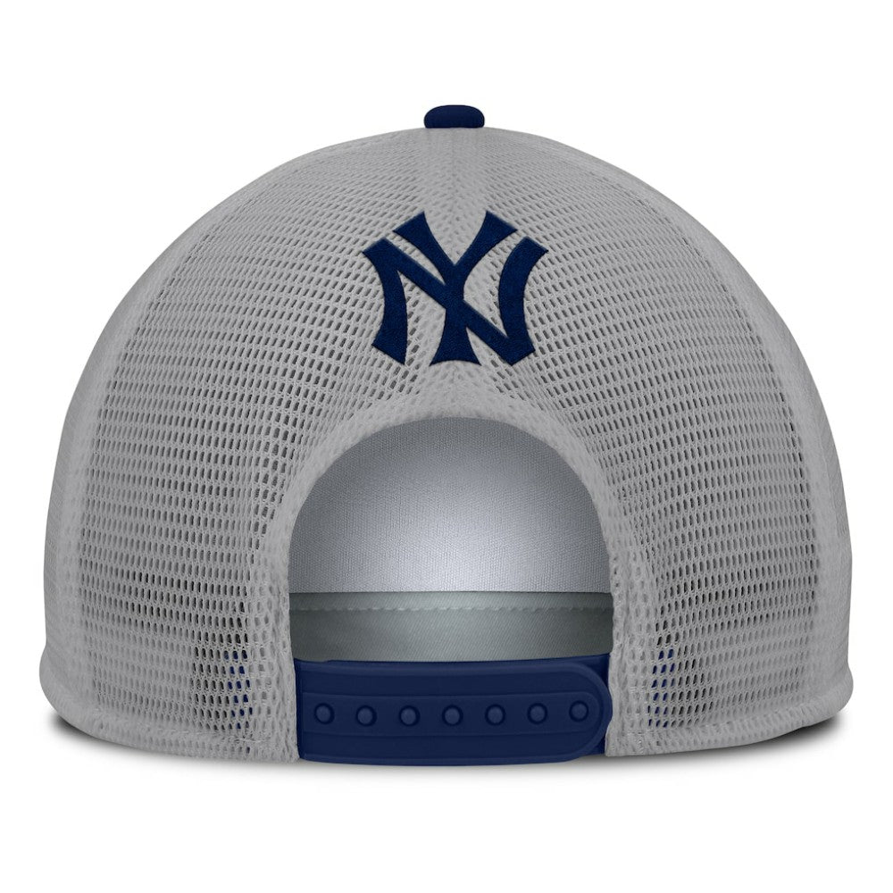 New York Yankees Fanatics Cranked Foam Front Patch Trucker Adjustable Hat - Gray/White Hats