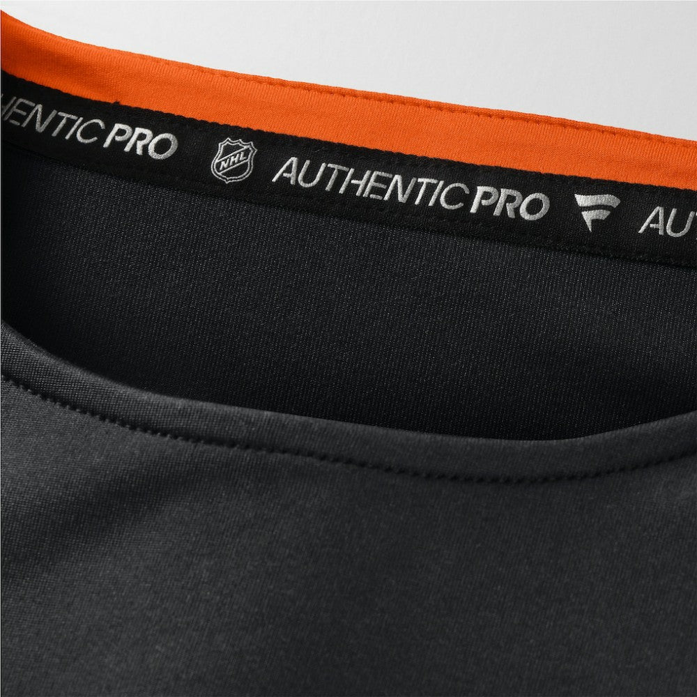 Philadelphia Flyers Fanatics Authentic Pro Rink Tech Long Sleeve T-Shirt - Black | US 202495540