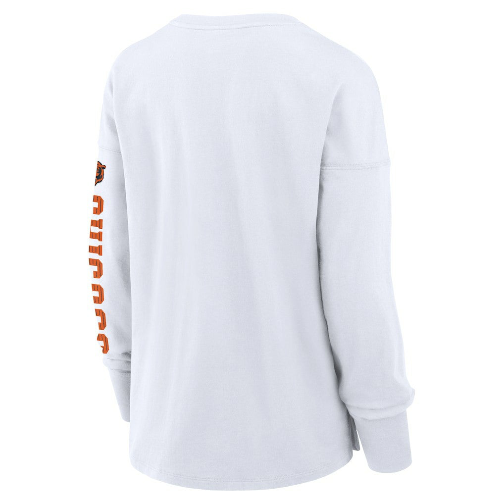 Chicago Bears Women's Hometown Legacy Long Sleeve T-Shirt - White T-shirts