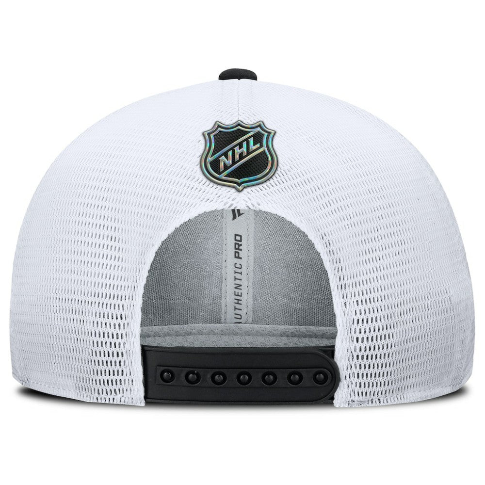 Pittsburgh Penguins Fanatics Authentic Pro Rink Lockup Adjustable Trucker Hat - Black/White | US 202499009