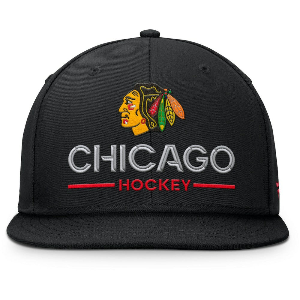 Chicago Blackhawks Fanatics Authentic Pro Rink Lockup Snapback Hat - Black | US 202499177