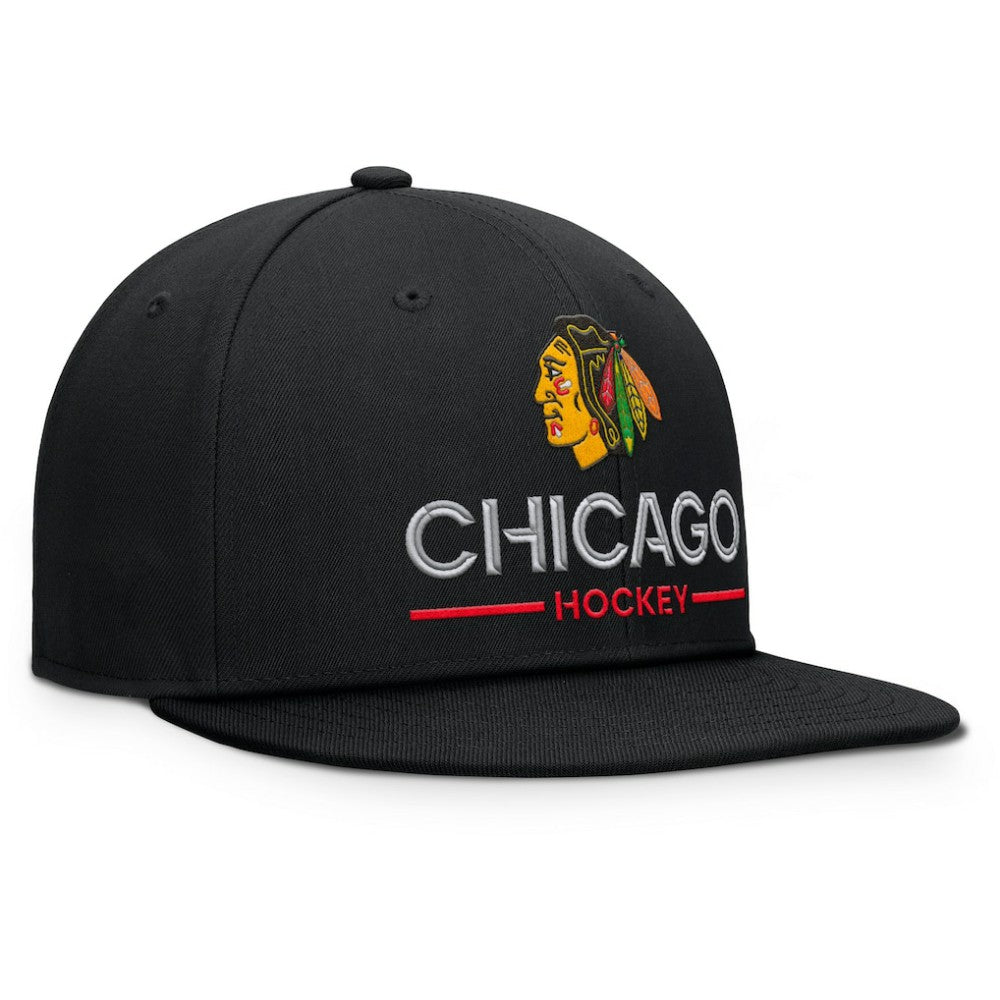 Chicago Blackhawks Fanatics Authentic Pro Rink Lockup Snapback Hat - Black | US 202499177