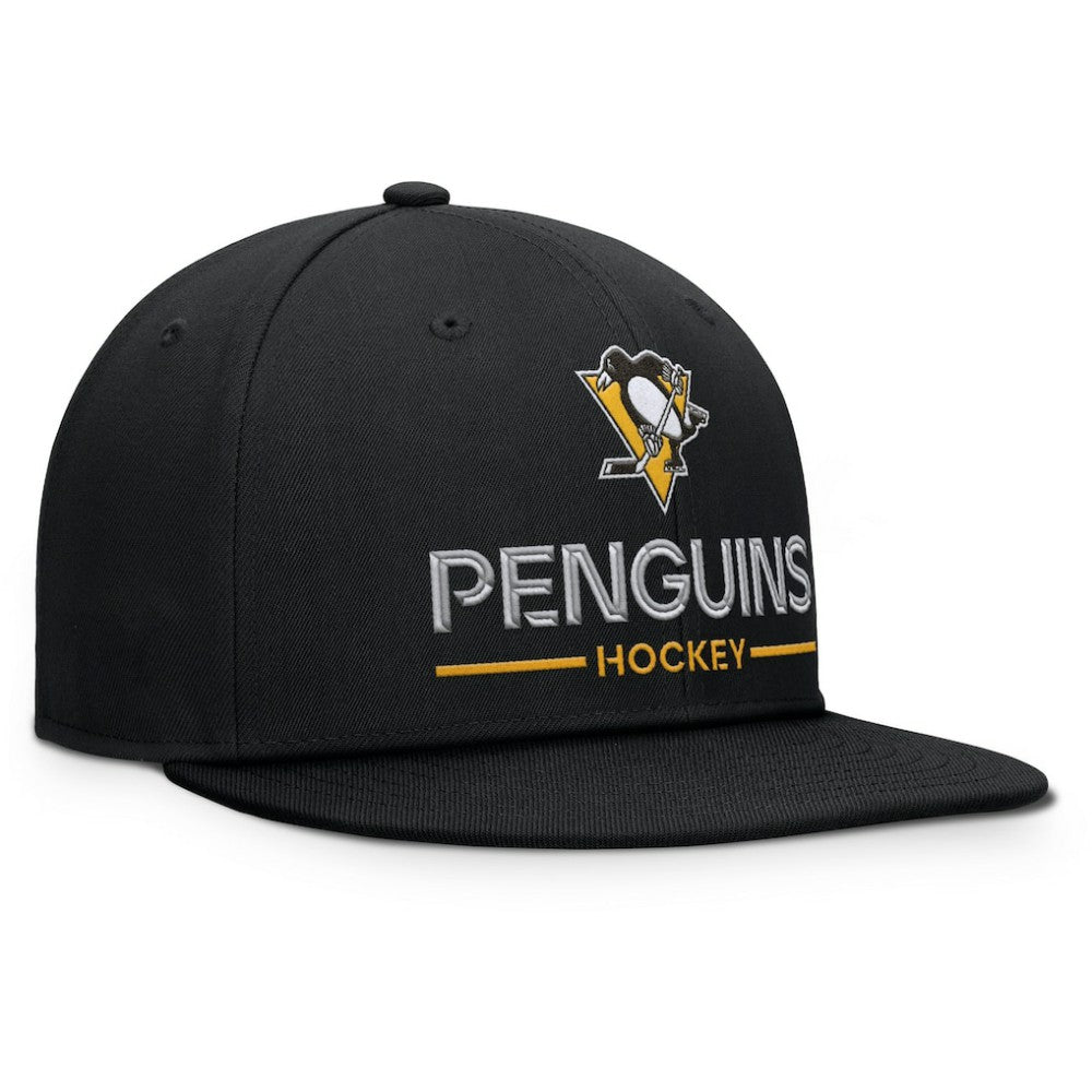 Pittsburgh Penguins Fanatics Authentic Pro Rink Lockup Snapback Hat - Black | US 202499180
