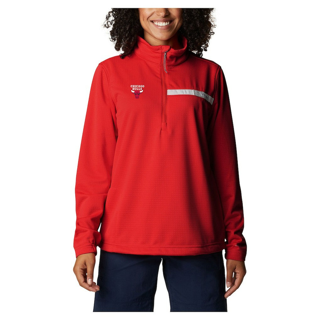 Chicago Bulls Women's Skiff Guide Fleece Pullover Top Red - Columbia