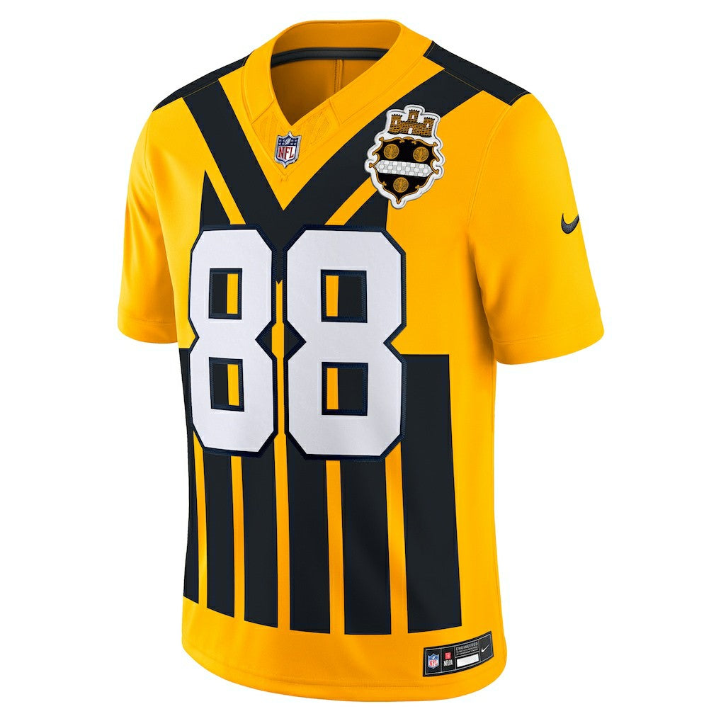 Pat Freiermuth Pittsburgh Steelers Alternate Vapor F.U.S.E. Limited Jersey - Gold Jerseys