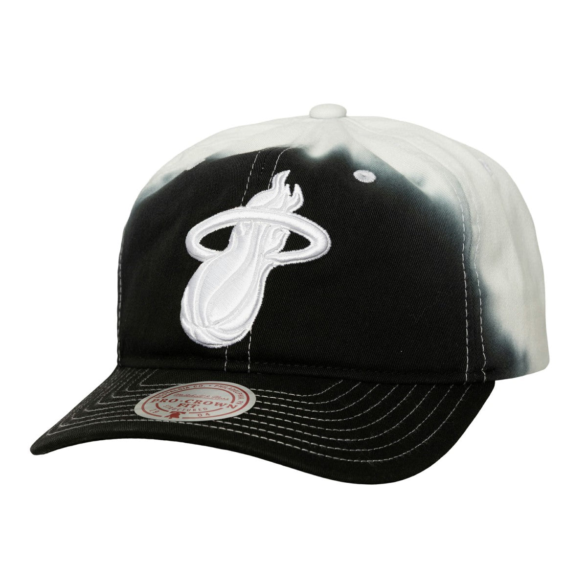 Miami Heat Dip Dye Pro Crown Adjustable Hat Black/White - Mitchell & Ness