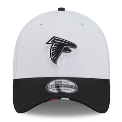 Atlanta Falcons New Era 2025 NFL Training Camp 39THIRTY Flex Hat - White/Black Hats
