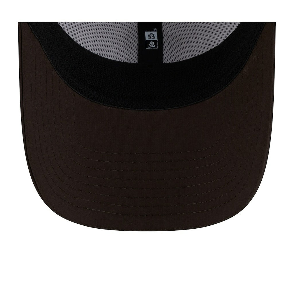 Cleveland Browns New Era 2025 NFL Training Camp Throwback Logo 39THIRTY Flex Hat - White/Brown Hats