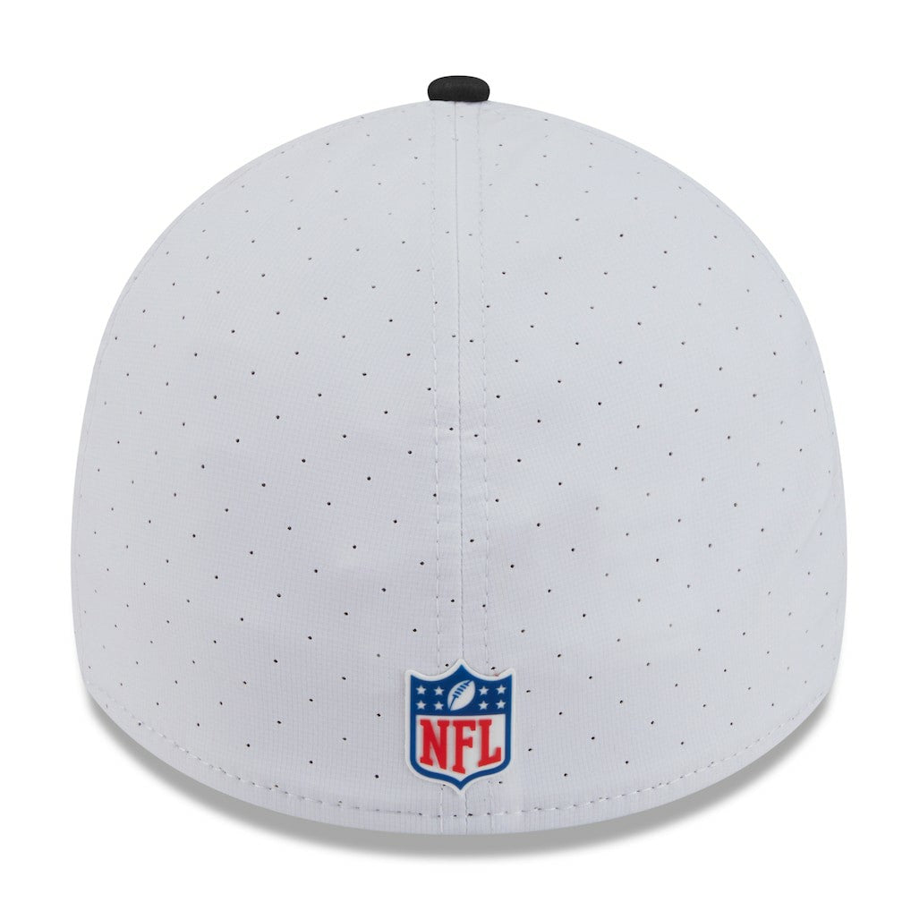 Las Vegas Raiders New Era 2025 NFL Training Camp 39THIRTY Flex Hat - White/Black Hats