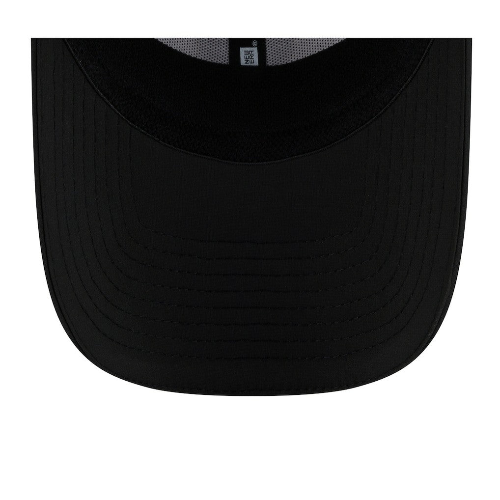 Las Vegas Raiders New Era 2025 NFL Training Camp 39THIRTY Flex Hat - White/Black Hats