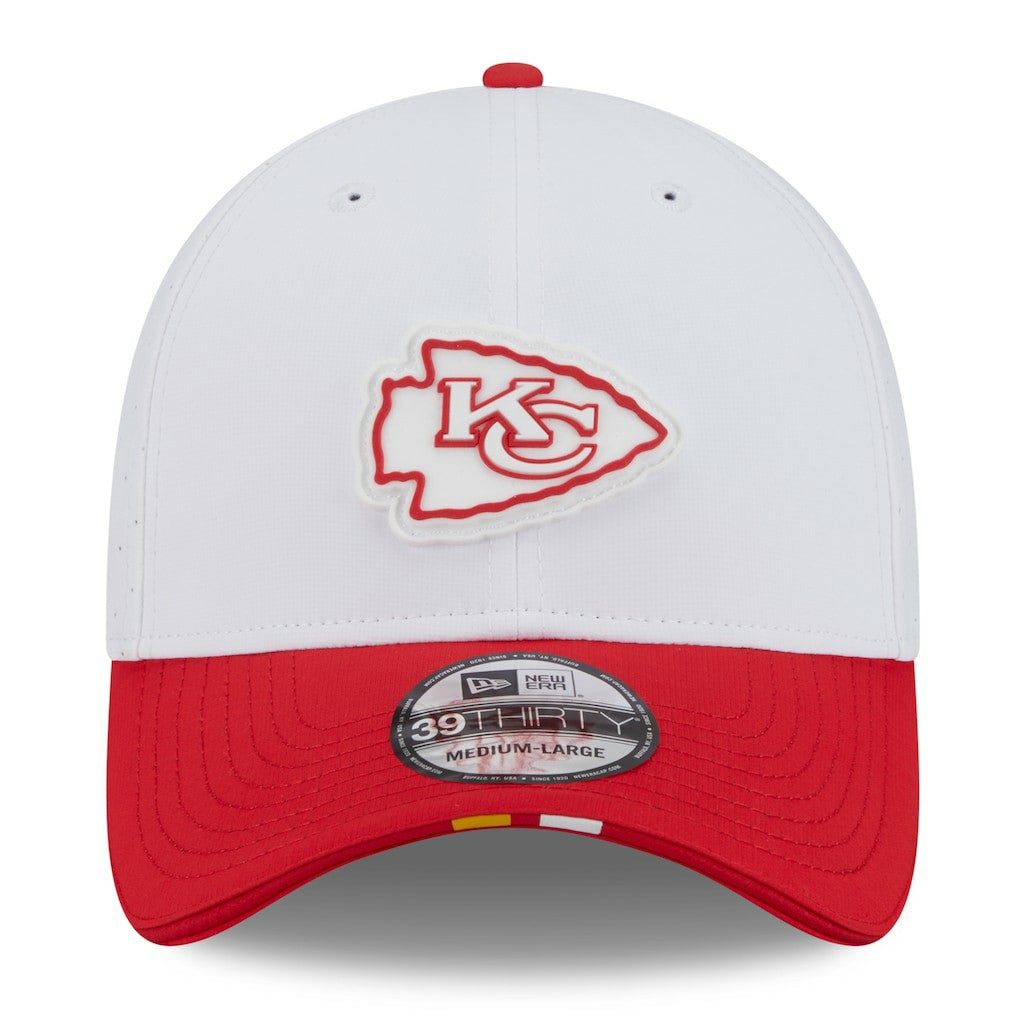 Kansas City Chiefs New Era 2025 NFL Training Camp 39THIRTY Flex Hat - White/Red Hats