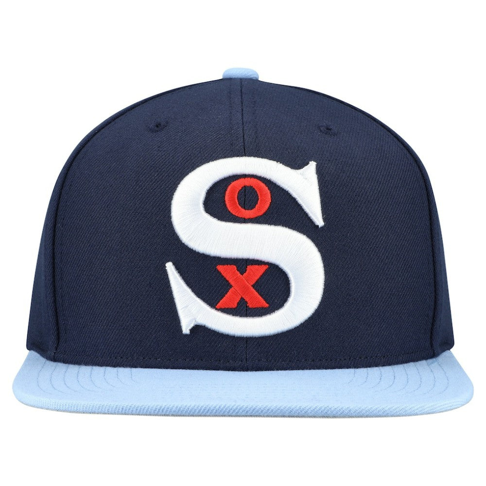 Chicago White Sox Mitchell & Ness Cooperstown Collection Basic Flip Snapback Hat - Navy Hats