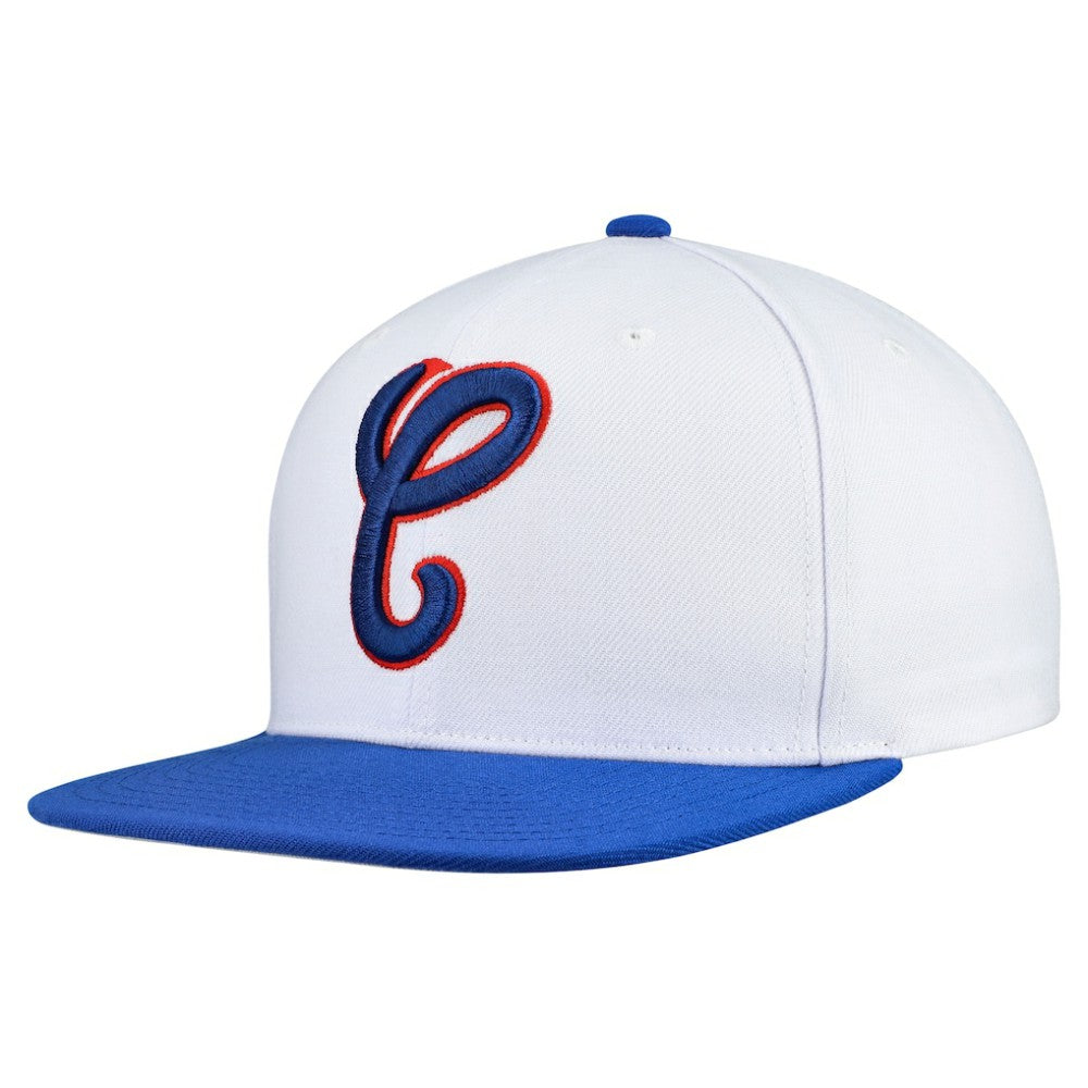 Chicago White Sox Mitchell & Ness Cooperstown Collection Basic Flip Snapback Hat - White Hats