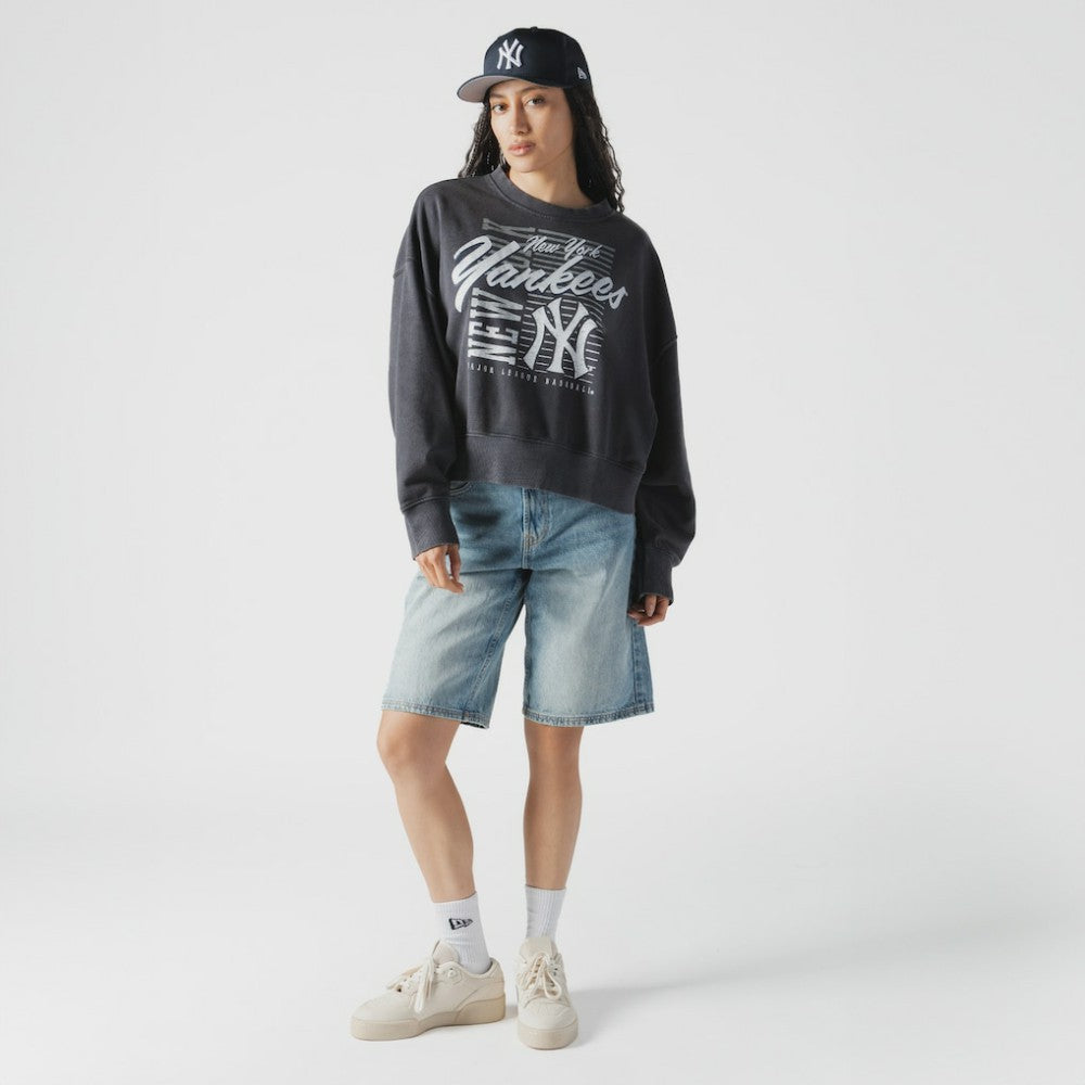 New York Yankees New Era Women's Boxy Mineral Wash Dolmen Sleeve Cropped Sweatshirt - Navy Sweatshirts