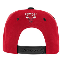 Chicago Bulls Outerstuff Youth Two-Tone Snapback Hat Red/Black