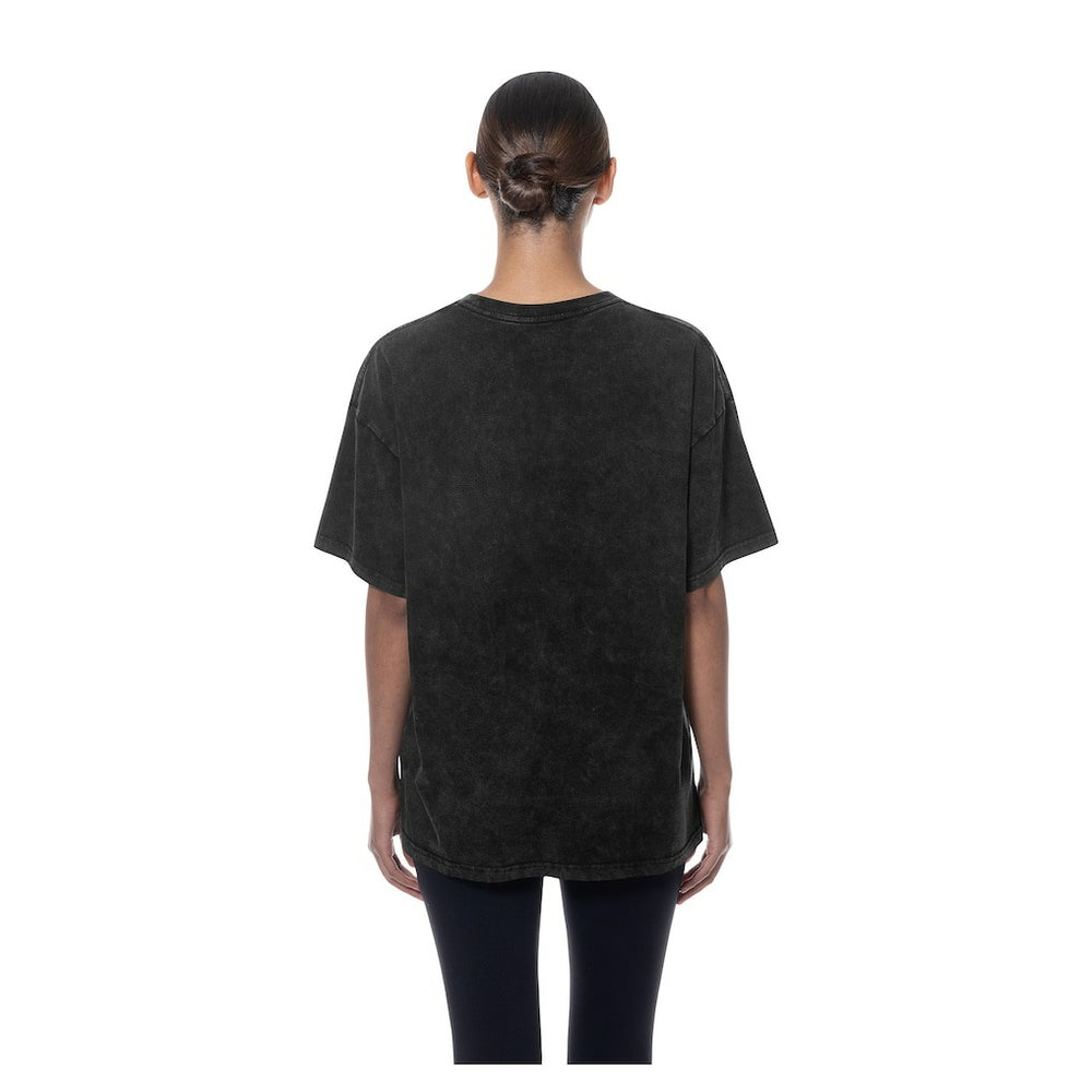 Chicago Bulls Women's Throwback Mineral Wash Oversized T-Shirt Black - New Era