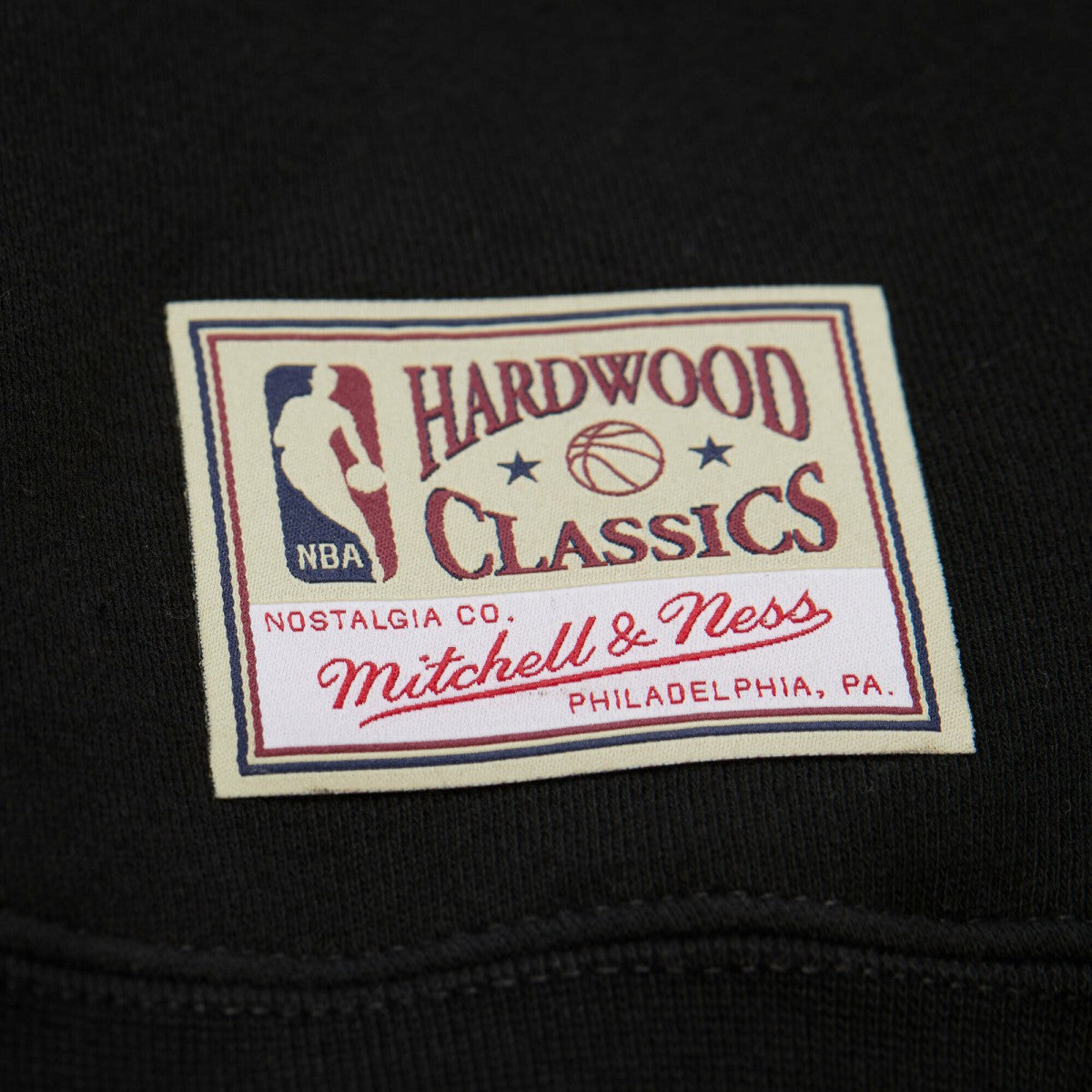 Los Angeles Lakers NBA x Michelob Ultra Swish & Sip Pullover Hoodie Black - Mitchell & Ness