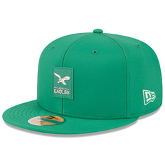 Philadelphia Eagles New Era 2025 Sideline Throwback 59FIFTY Fitted Hat - Kelly Green Hats