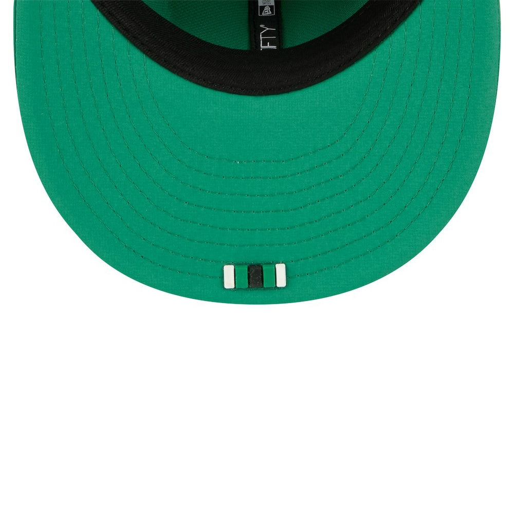 Philadelphia Eagles New Era 2025 Sideline Throwback 59FIFTY Fitted Hat - Kelly Green Hats