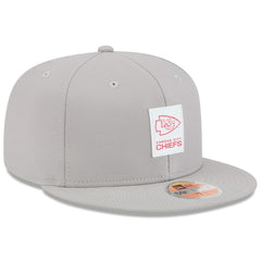 Kansas City Chiefs New Era 2025 Sideline 59FIFTY Fitted Hat - Gray Hats