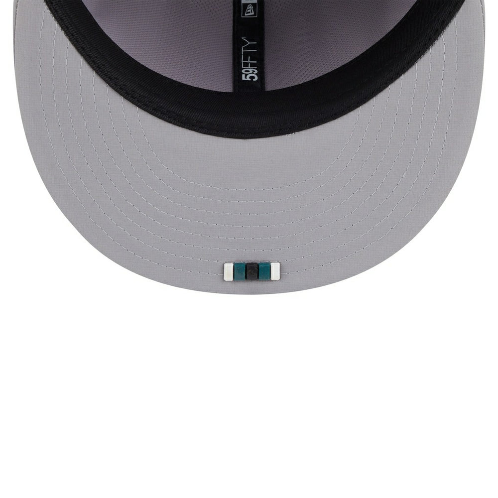 Philadelphia Eagles New Era 2025 Sideline 59FIFTY Fitted Hat - Gray Hats