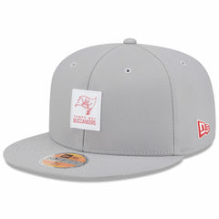 Tampa Bay Buccaneers New Era 2025 Sideline 59FIFTY Fitted Hat - Gray Hats