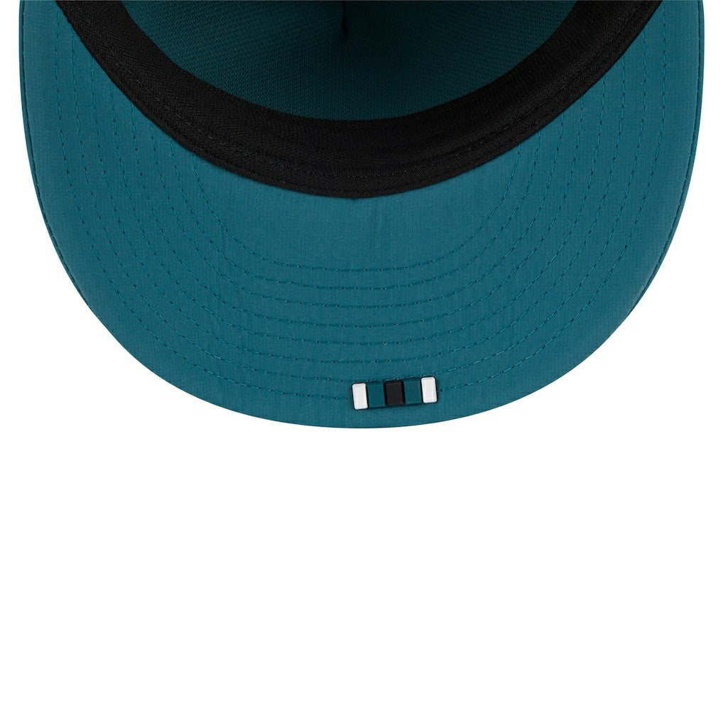 Philadelphia Eagles New Era 2025 Sideline Retro Crown 59FIFTY Fitted Hat - Midnight Green Hats