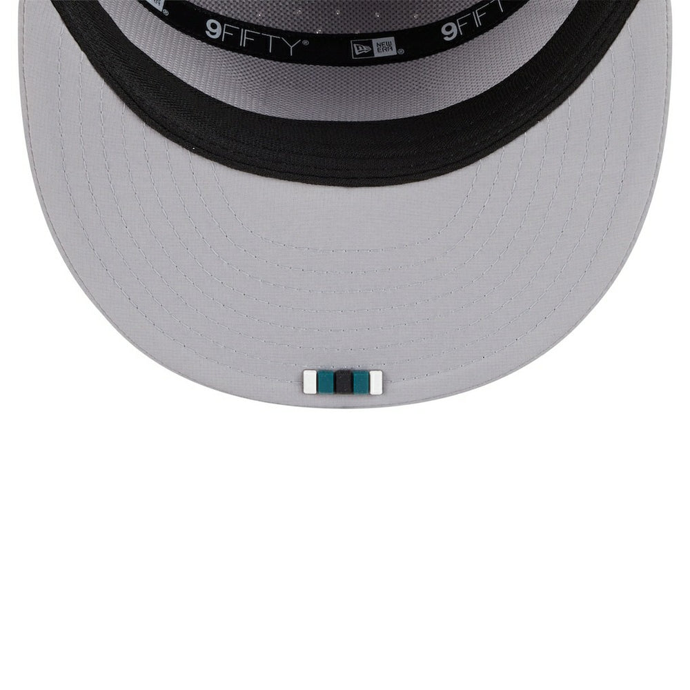 Philadelphia Eagles New Era 2025 Sideline Split Panel 9FIFTY Snapback Hat - Gray Hats