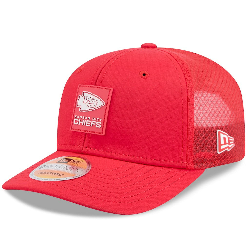 Kansas City Chiefs New Era 2025 Sideline 9SEVENTY Trucker Adjustable Hat - Red Hats