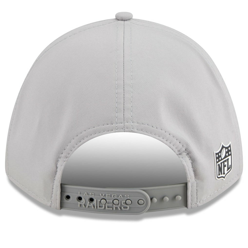 Las Vegas Raiders New Era 2025 Sideline M-Crown 9FORTY Adjustable Hat - Gray Hats